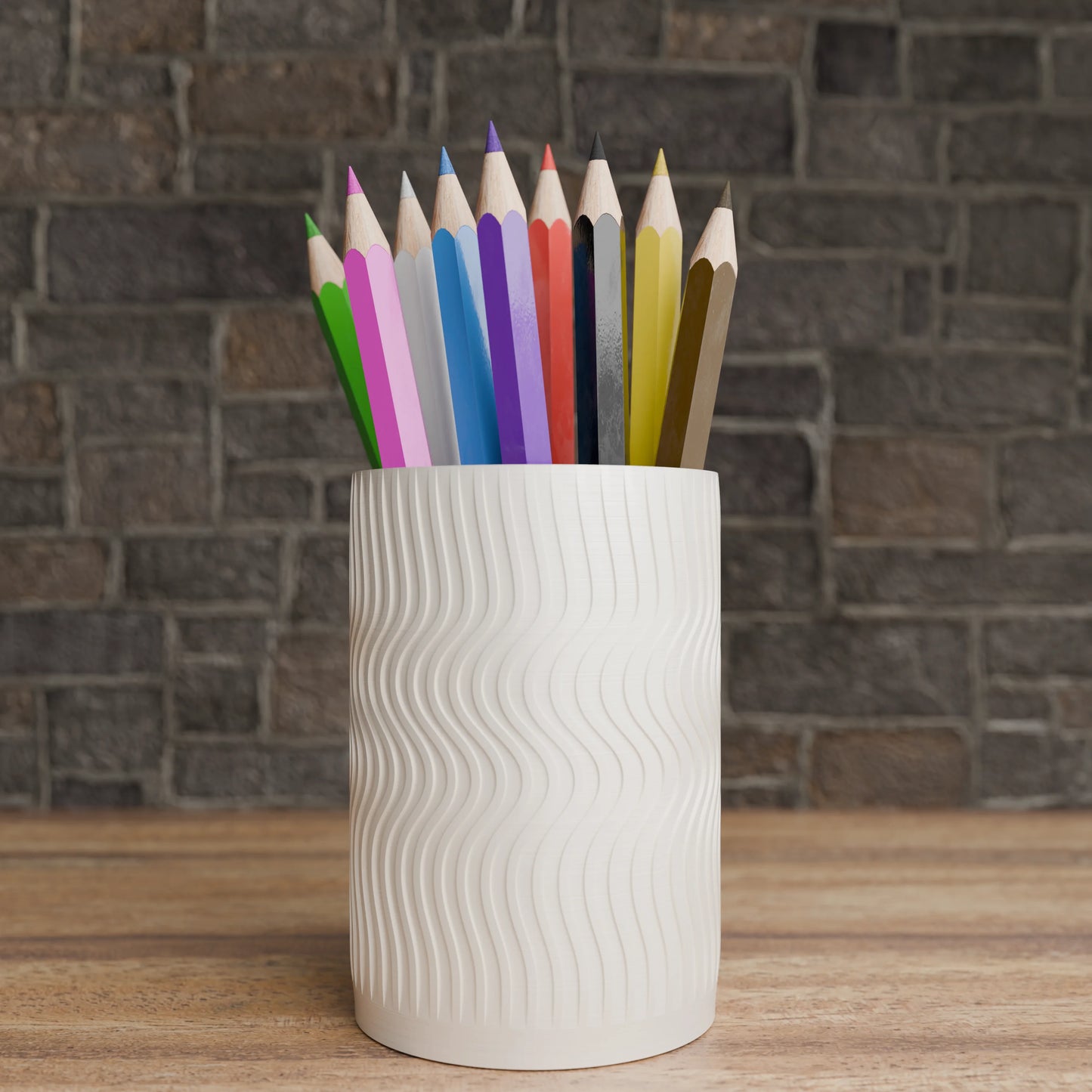 Elegant Wavy Round pen holder with pens in Cotton White