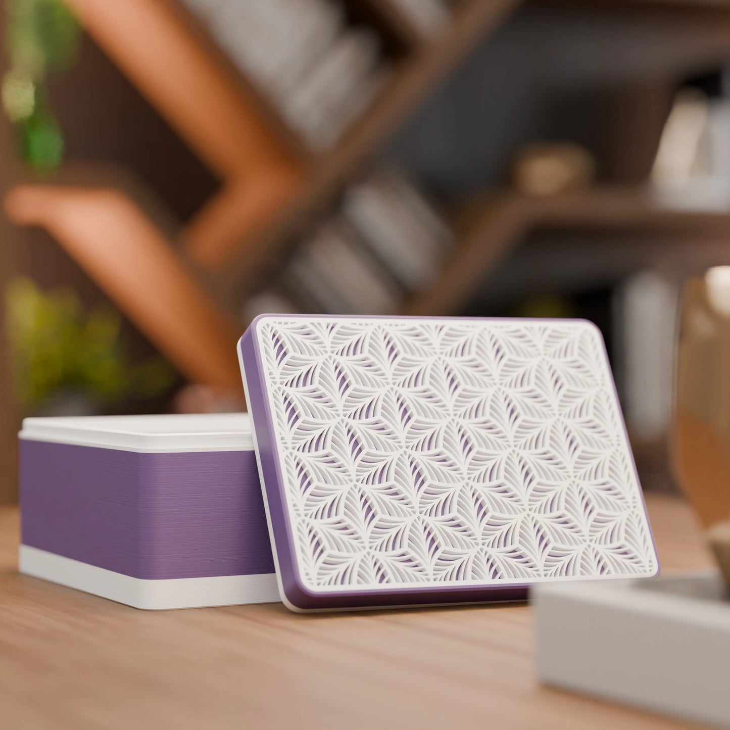 Elegante Geschenkbox, geöffnet, mit Blattmuster, Mittel - 20x15x10, Farbe Mattes Violett