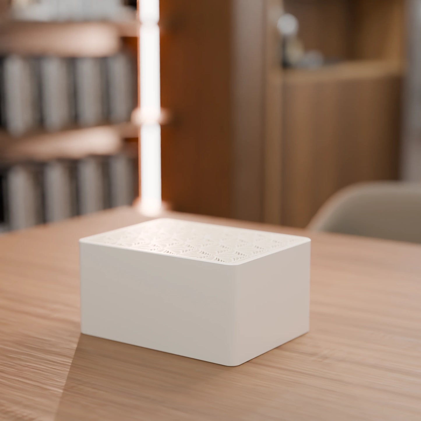 Elegante Geschenkbox von oben, mit Blattmuster, Mittel - 20x15x10, Farbe Baumwollweiß