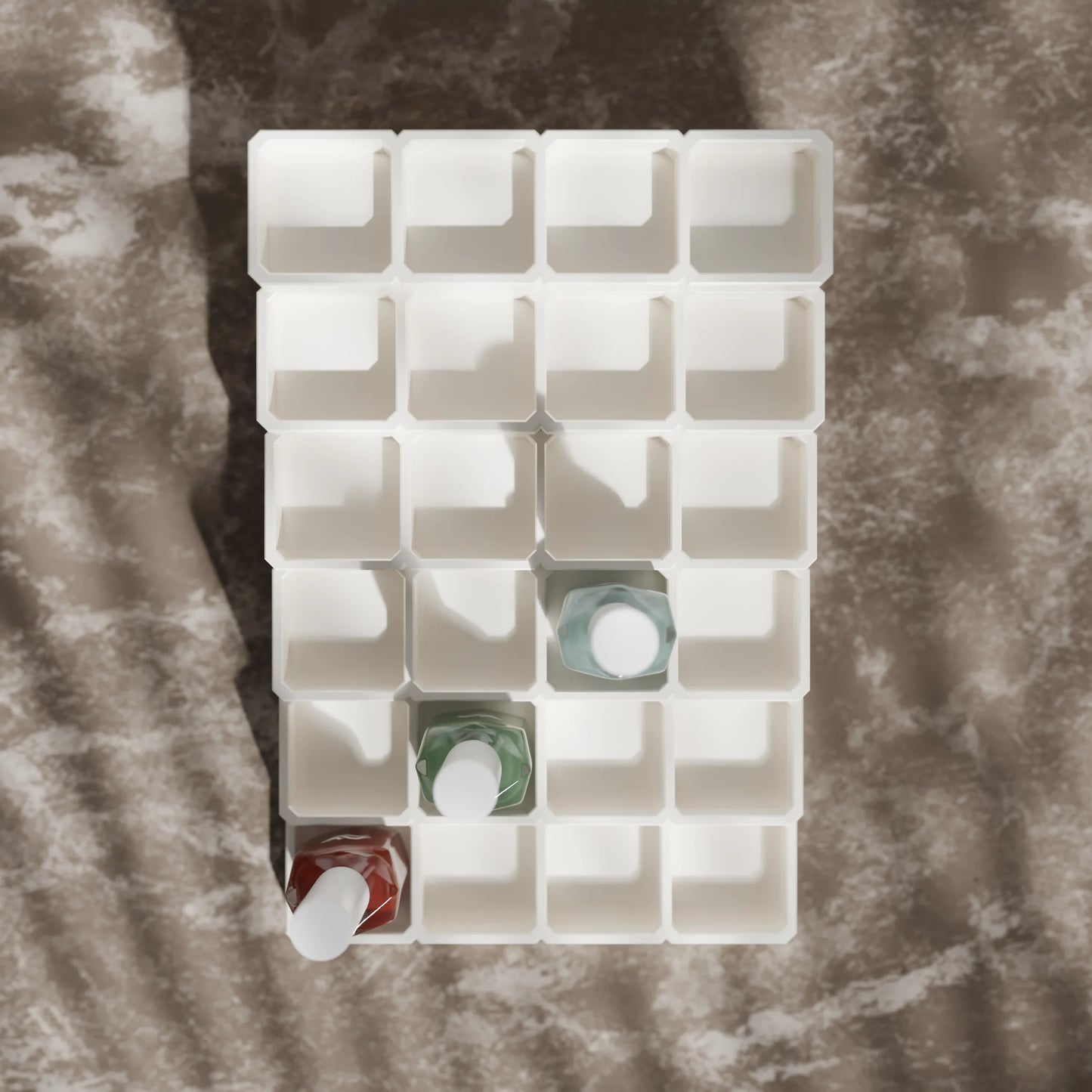 LackLounge, a nail polish stand from above - 4 x 6 - Cotton White