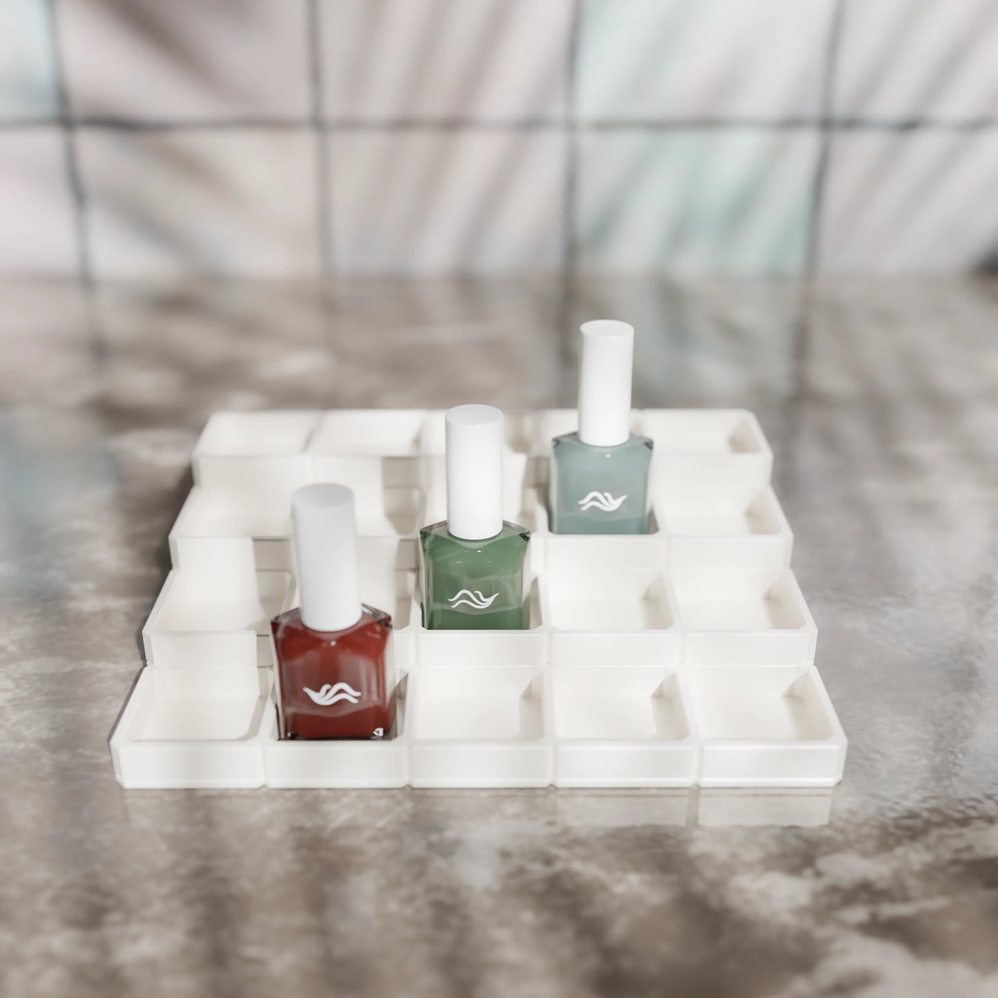 LackLounge, a nail polish stand - 5 x 4 - Cotton White
