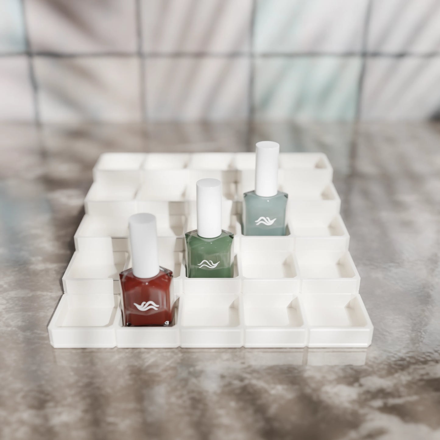 LackLounge, a nail polish stand - 5 x 5 - Cotton White