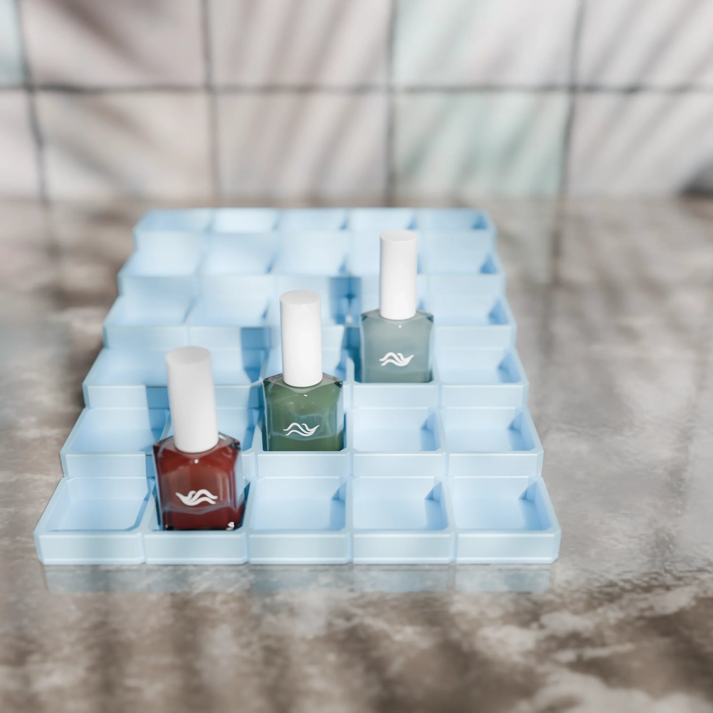 LackLounge, a nail polish stand - 5 x 6 - Ice