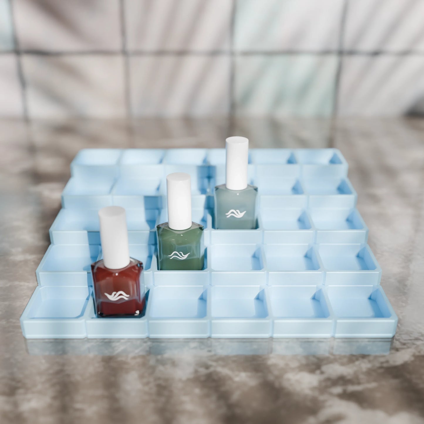 LackLounge, a nail polish stand - 6 x 5 - Ice